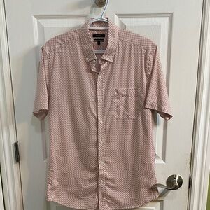 RW & CO. Pink and White Scallop Short Sleeve Button Down Shirt Slim Mens Medium